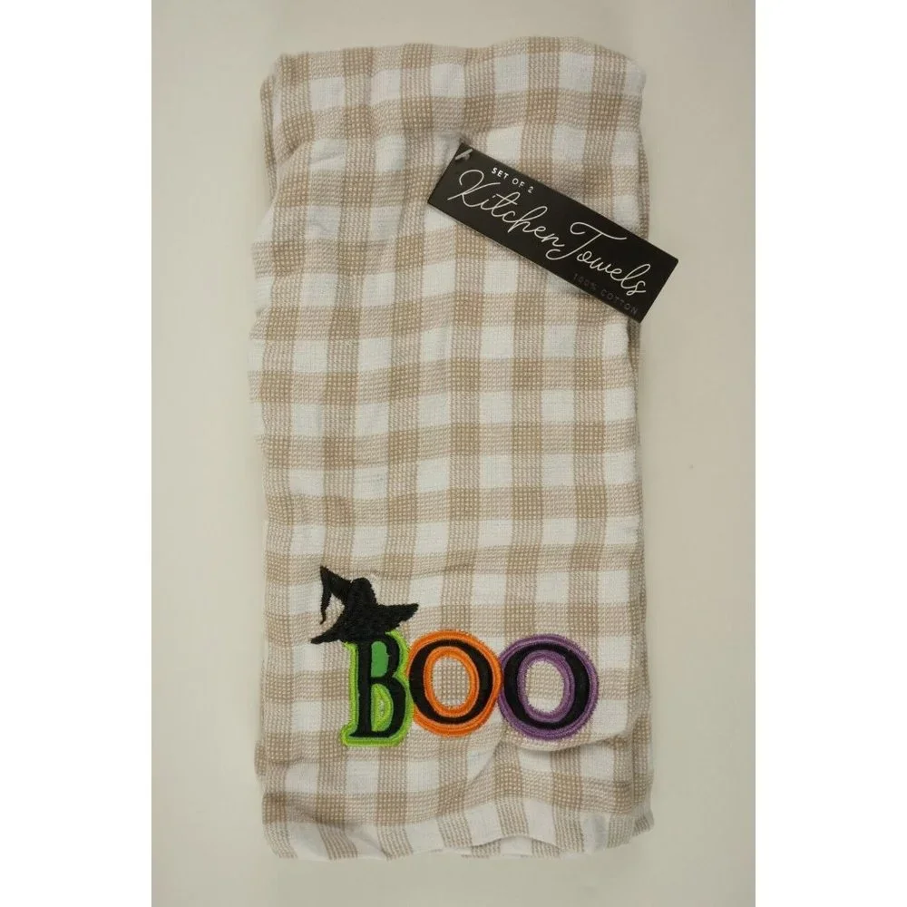 New Set of Two BOO Witches Hat Halloween Kitchen Towels White Cotton Checkered
